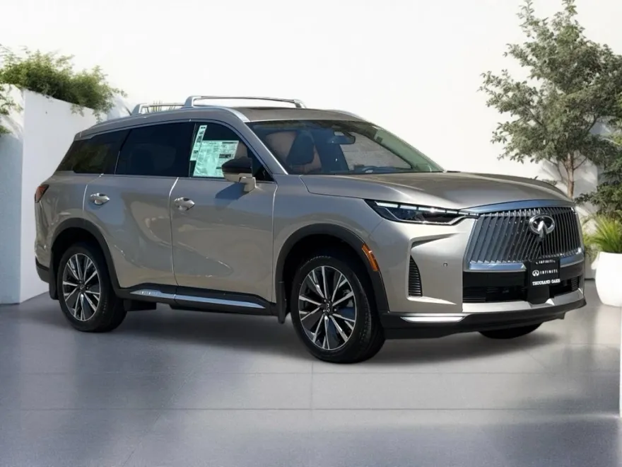 2026 Infiniti QX60 Luxe photo 1