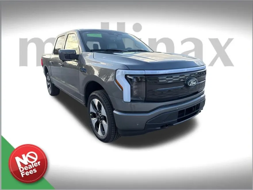 2025 Ford F-150 Lightning Platinum photo 1