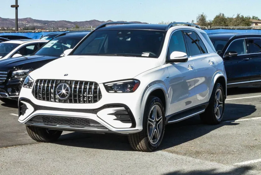 2025 Mercedes Benz GLE AMG 53 photo 1