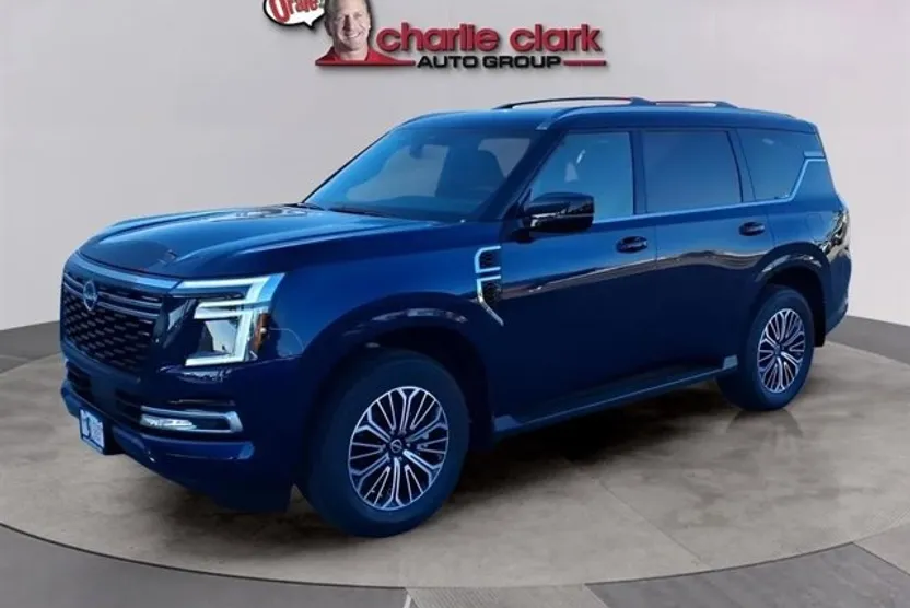 2025 Nissan Armada SL photo 1