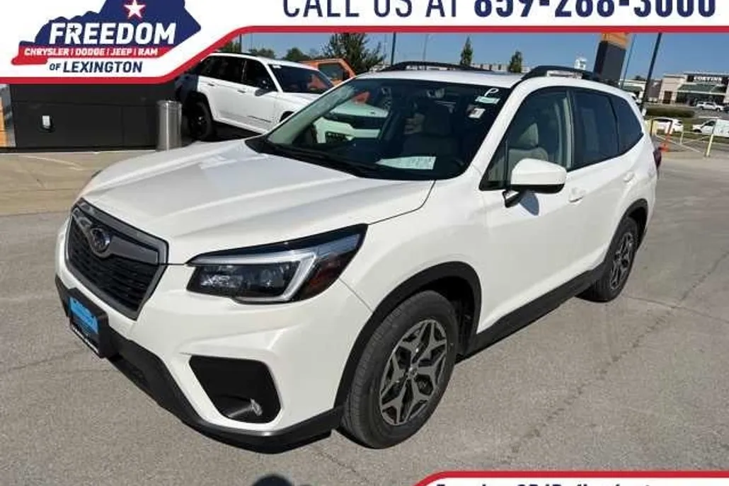 2021 Subaru Forester Premium photo 1