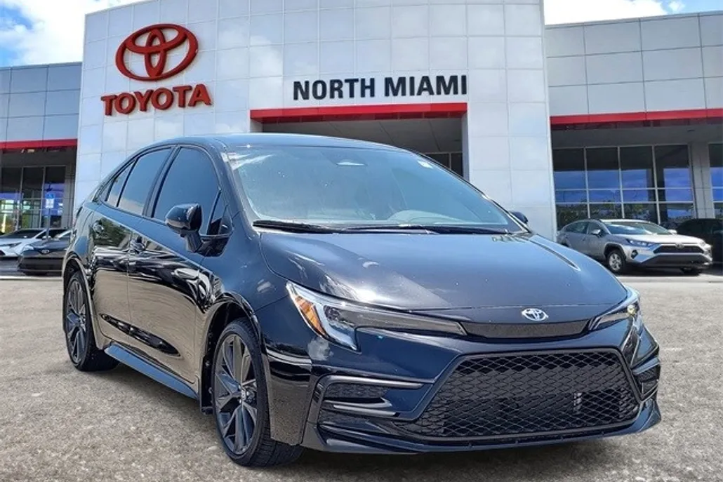 2025 Toyota Corolla SE photo 1