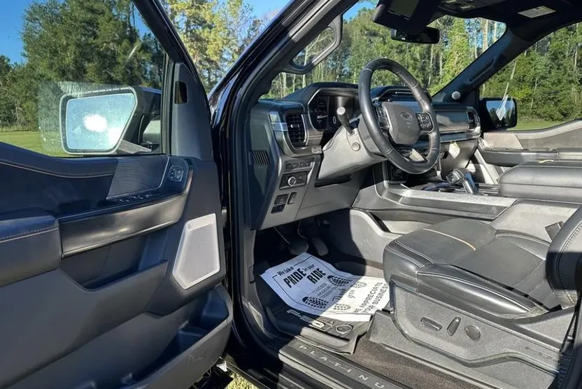 2022 Ford F-150 photo 1