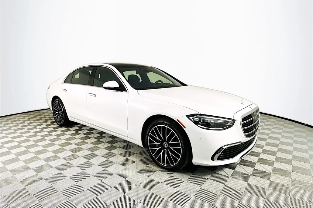 2024 Mercedes Benz S 580 4MATIC photo 1
