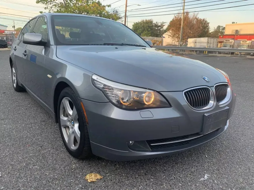 2008 Bmw 535xi 5-Series photo 1