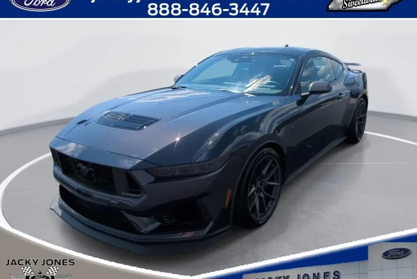 2025 Ford Mustang Dark Horse photo 1