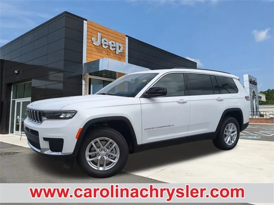 2025 Jeep Grand Cherokee Laredo X photo 1