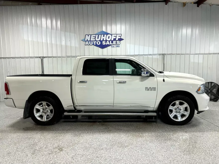 2016 Ram 1500 Laramie Limited photo 1