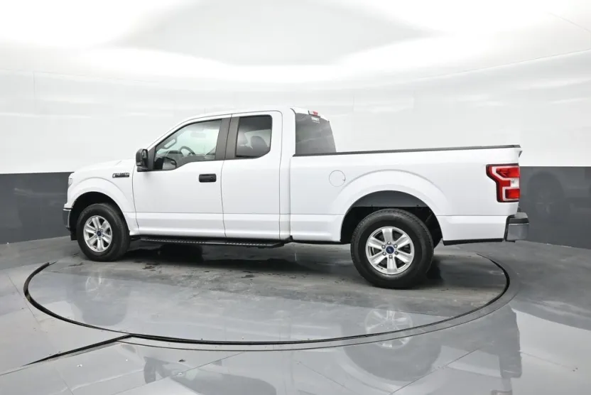 2018 Ford F-150 XL photo 1
