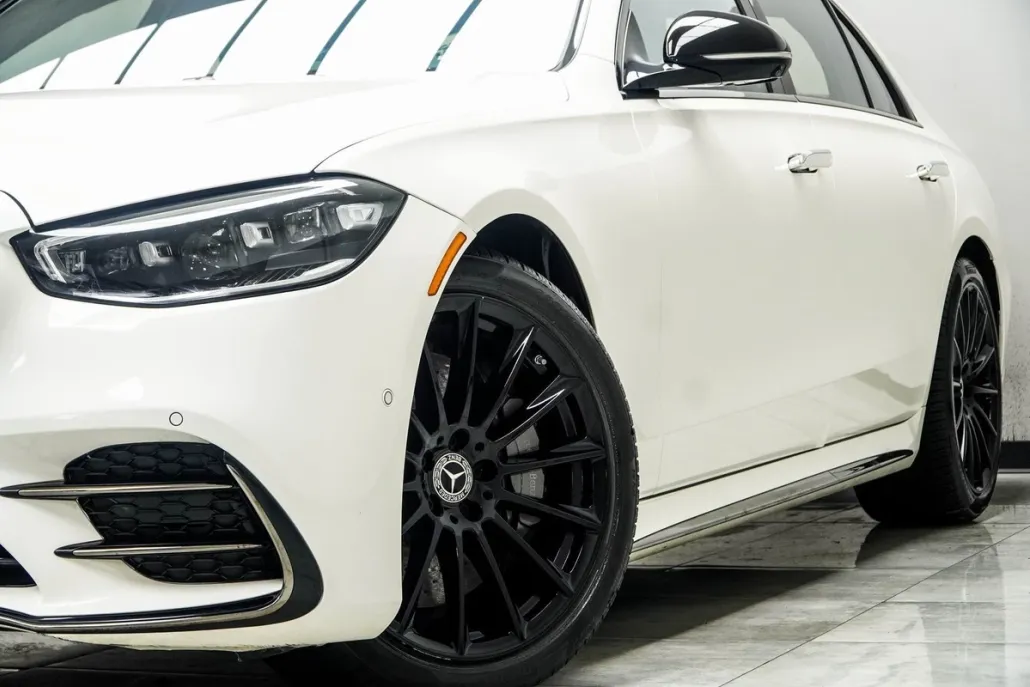 2023 Mercedes Benz S 580 4MATIC photo 1
