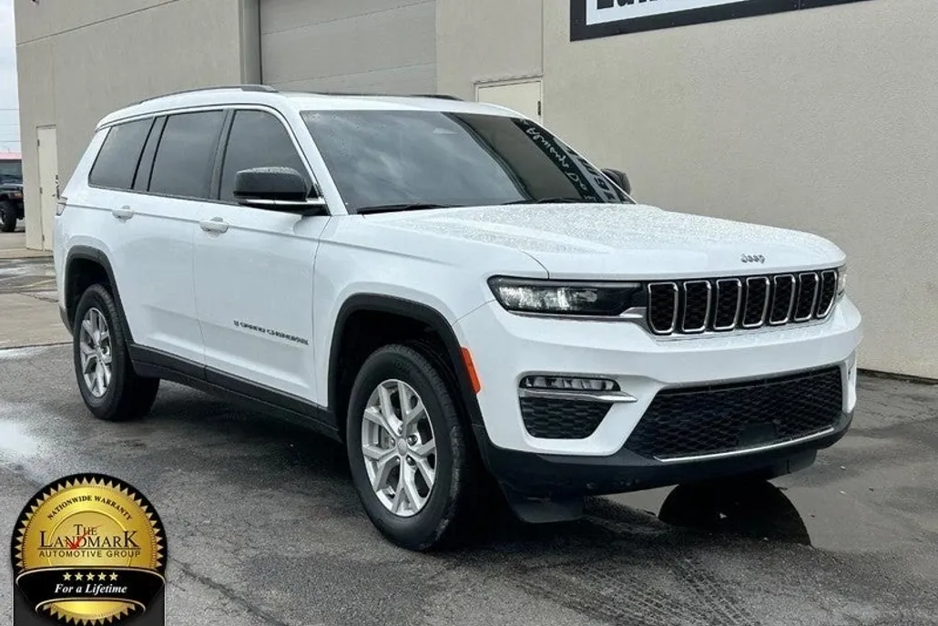 2023 Jeep Grand Cherokee Limited photo 1