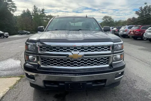 2015 Chevrolet Silverado 1500 photo 2