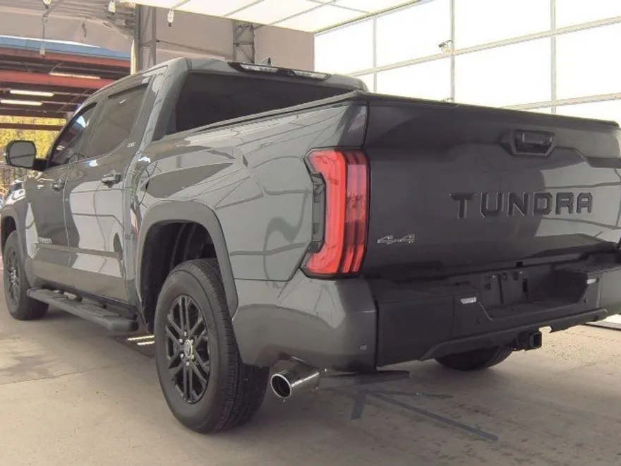 2023 Toyota Tundra SR5 CrewMax photo 1