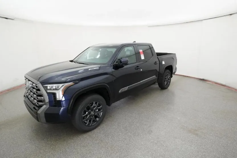 2026 Toyota Tundra Platinum CrewMax photo 1