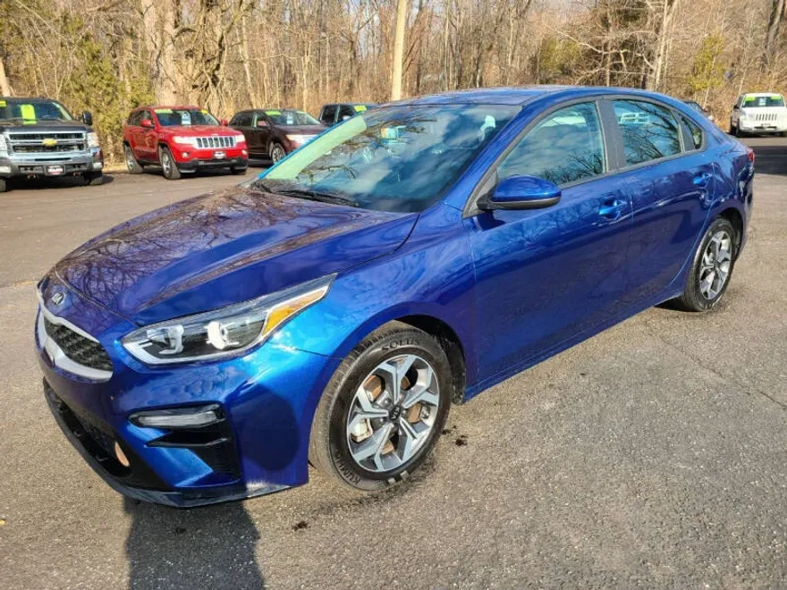 2020 Kia Forte LXS photo 1