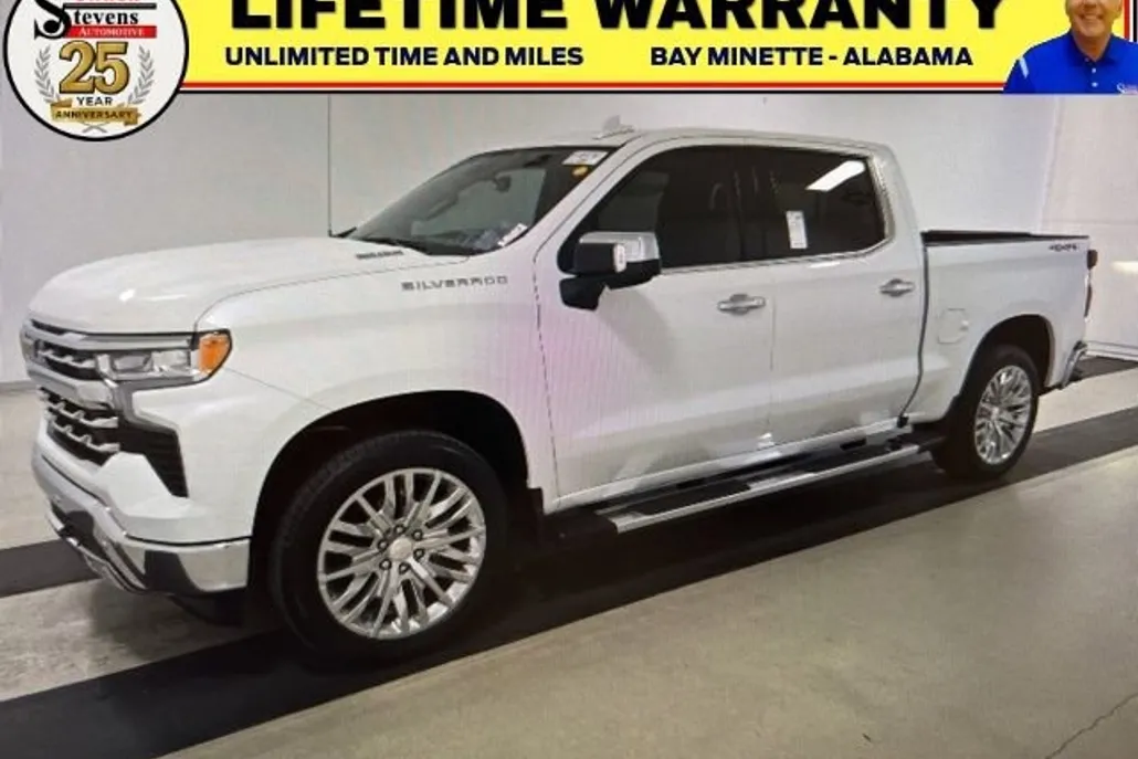 2024 Chevrolet Silverado 1500 LTZ photo 1