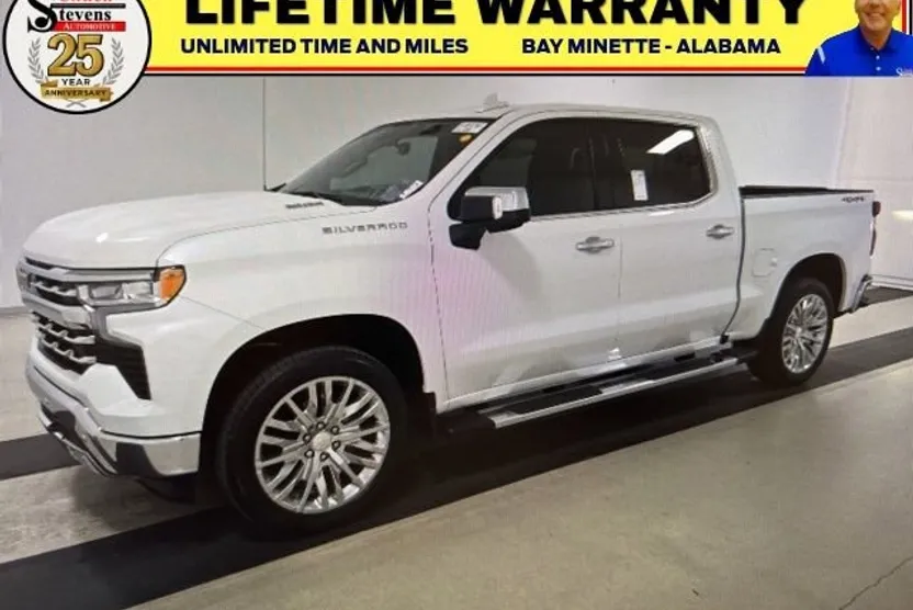 2024 Chevrolet Silverado 1500 LTZ photo 1
