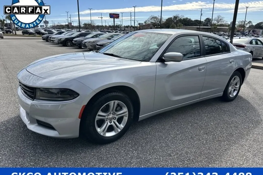 2022 Dodge Charger SXT photo 1