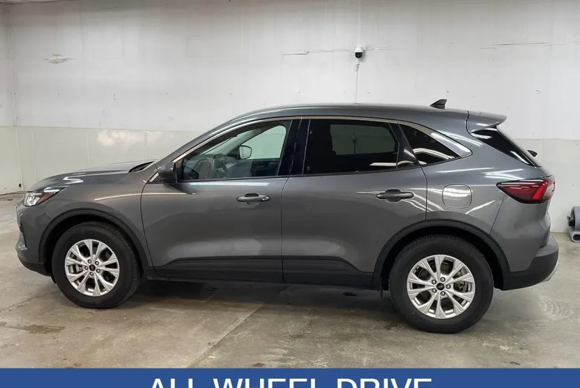 2024 Ford Escape Active photo 1