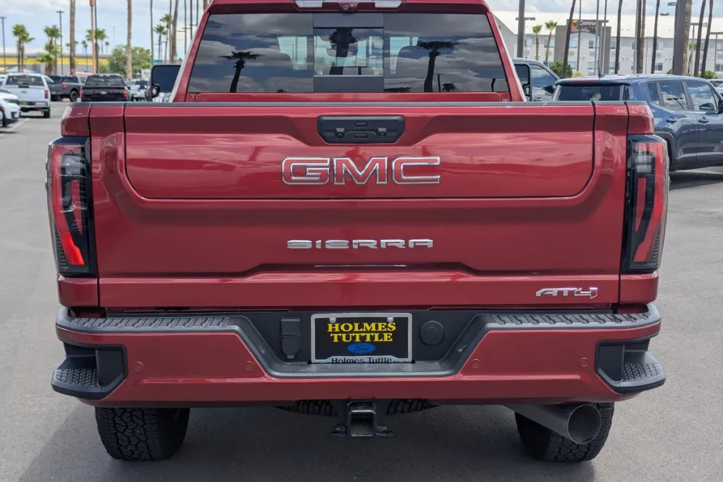 2024 Gmc Sierra HD AT4 photo 1