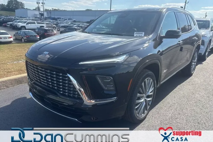 2026 Buick Enclave Avenir photo 1
