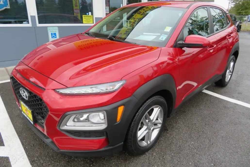 2021 Hyundai Kona SE photo 1