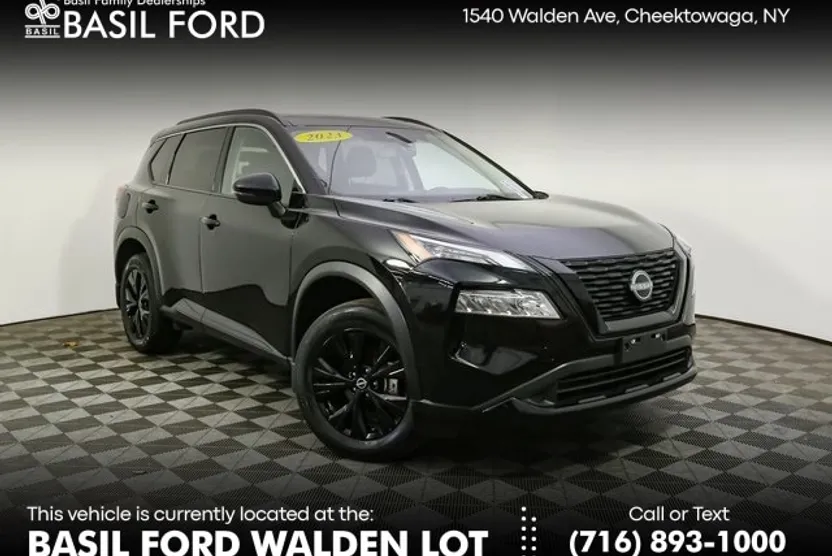 2023 Nissan Rogue SV photo 1