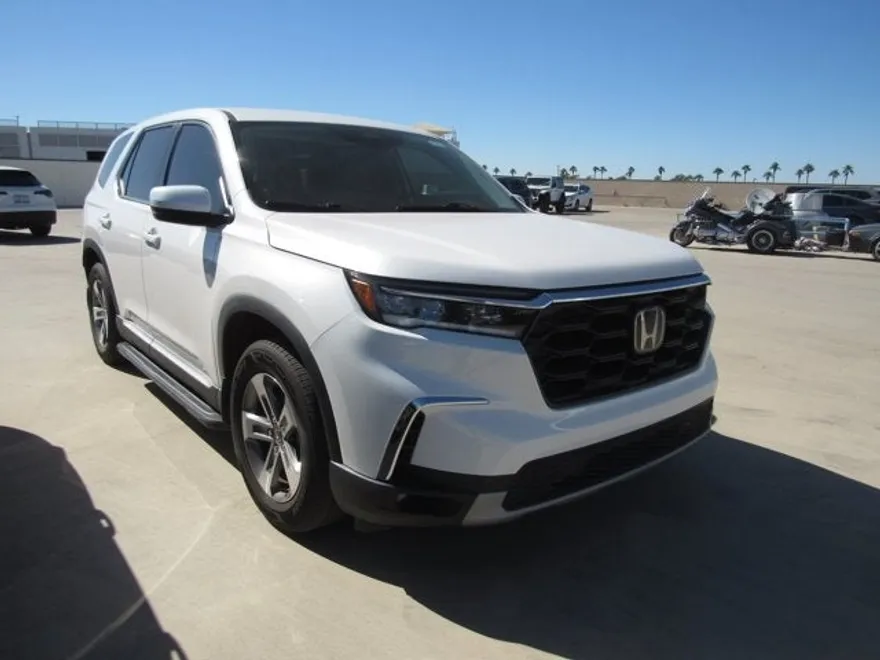 2023 Honda Pilot EX-L photo 1