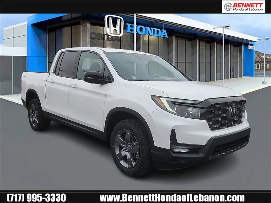 2025 Honda Ridgeline TrailSport photo 1