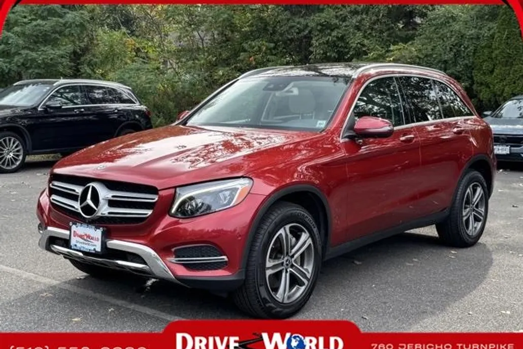 2019 Mercedes Benz GLC 300 photo 1