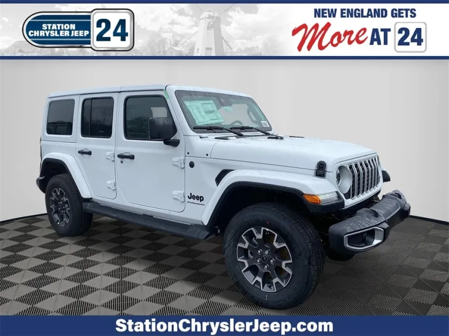2025 Jeep Wrangler Sahara photo 1