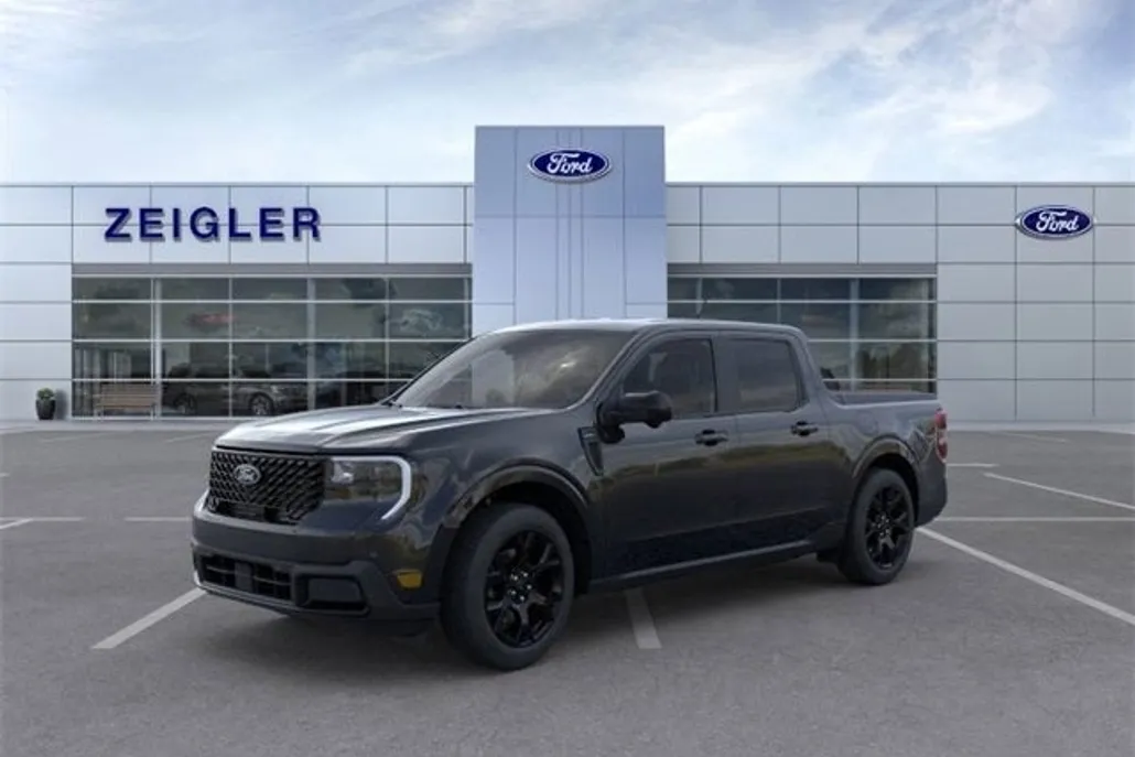 2025 Ford Maverick Lariat photo 1