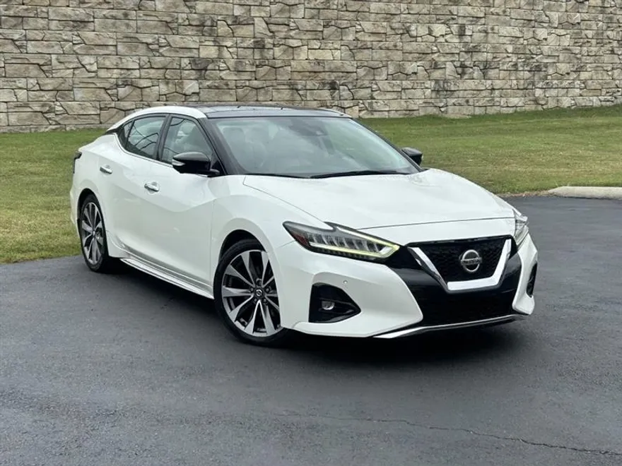 2019 Nissan Maxima Platinum photo 1