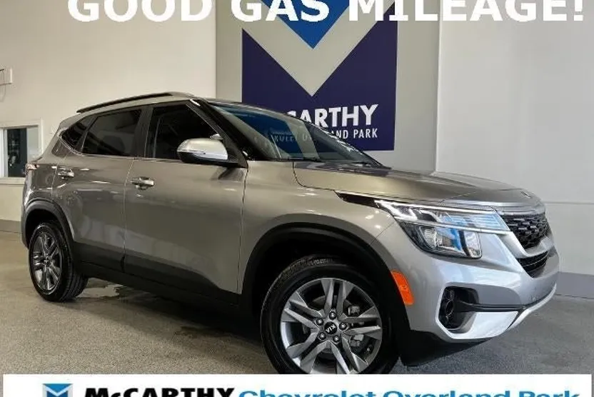 2021 Kia Seltos S photo 1