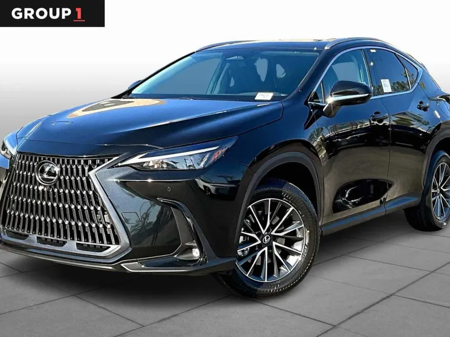 2026 Lexus NX 350 Premium photo 1