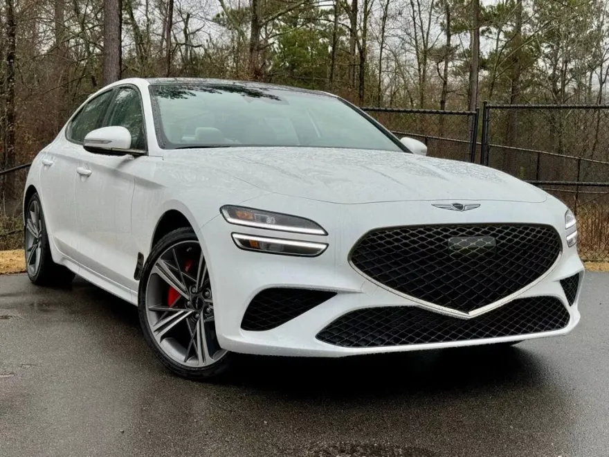 2025 Genesis G70 2.5T photo 1