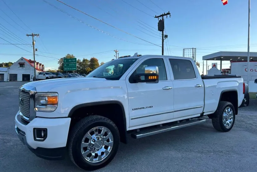 2015 Gmc Sierra Denali photo 1