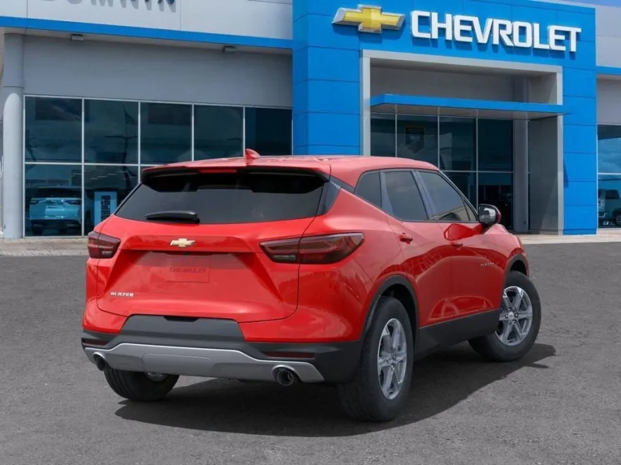 2025 Chevrolet Blazer 2LT photo 1