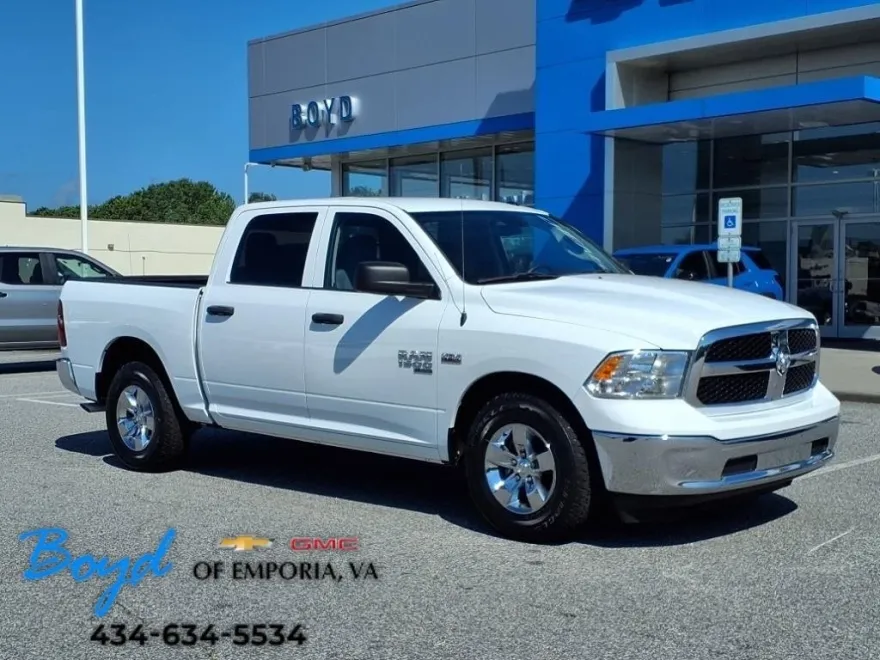 2022 Ram 1500 Classic Tradesman photo 1