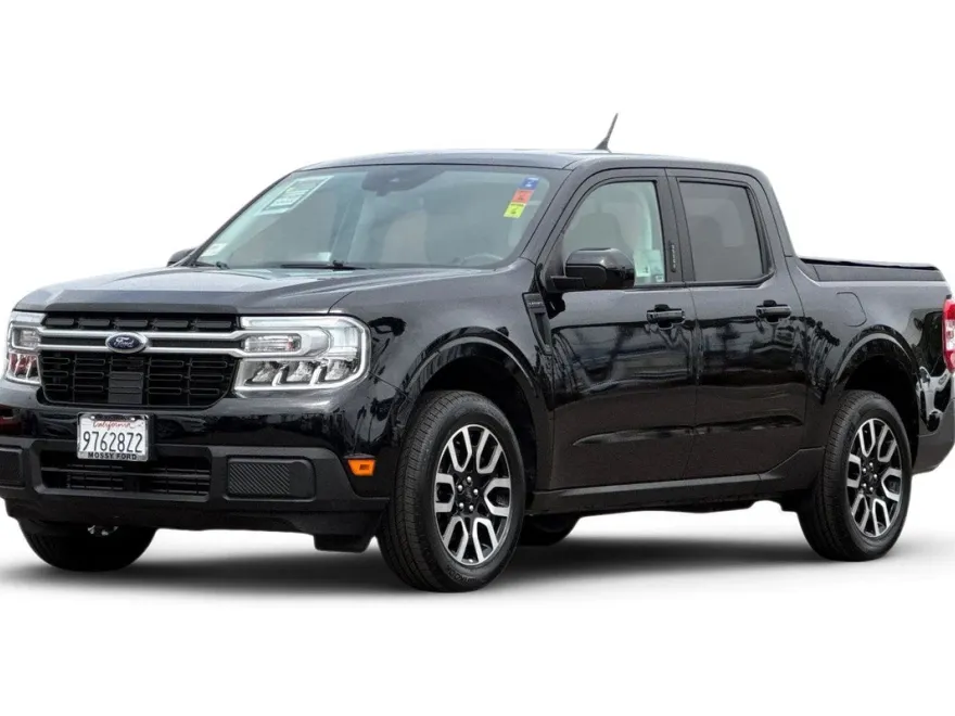 2022 Ford Maverick Lariat photo 1