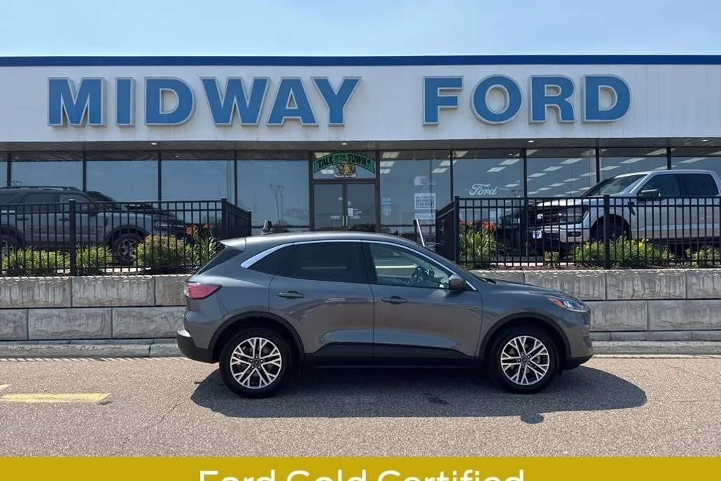 2022 Ford Escape SEL photo 1