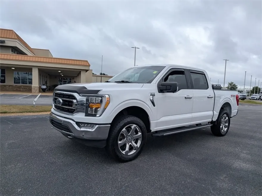 2021 Ford F-150 XLT photo 1