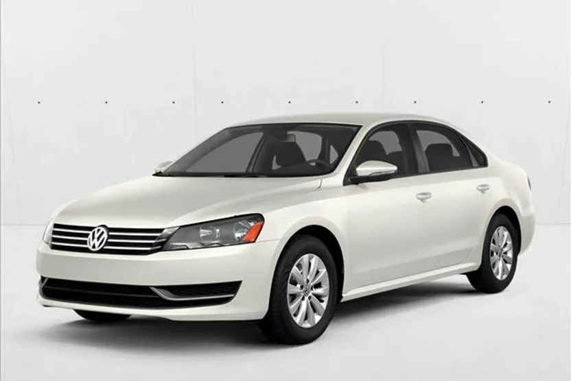 2014 Volkswagen Passat S photo 1