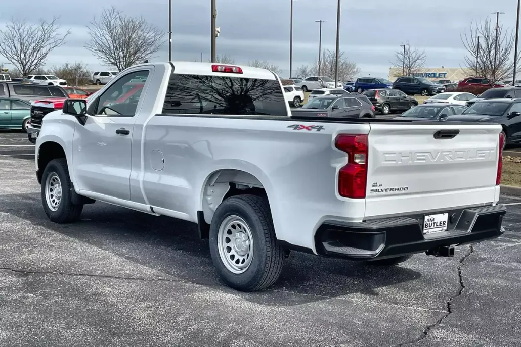 2025 Chevrolet Silverado 1500 photo 1