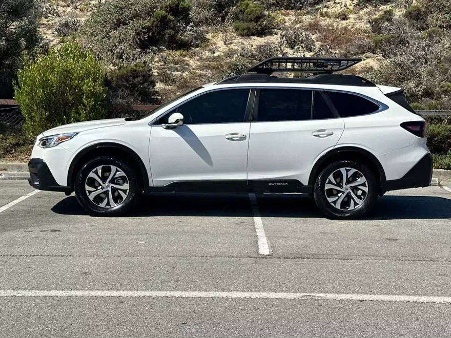 2020 Subaru Outback Limited XT photo 1