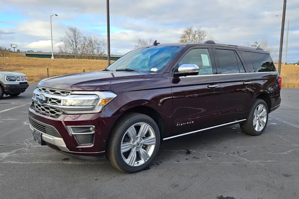 2024 Ford Expedition Platinum MAX photo 1