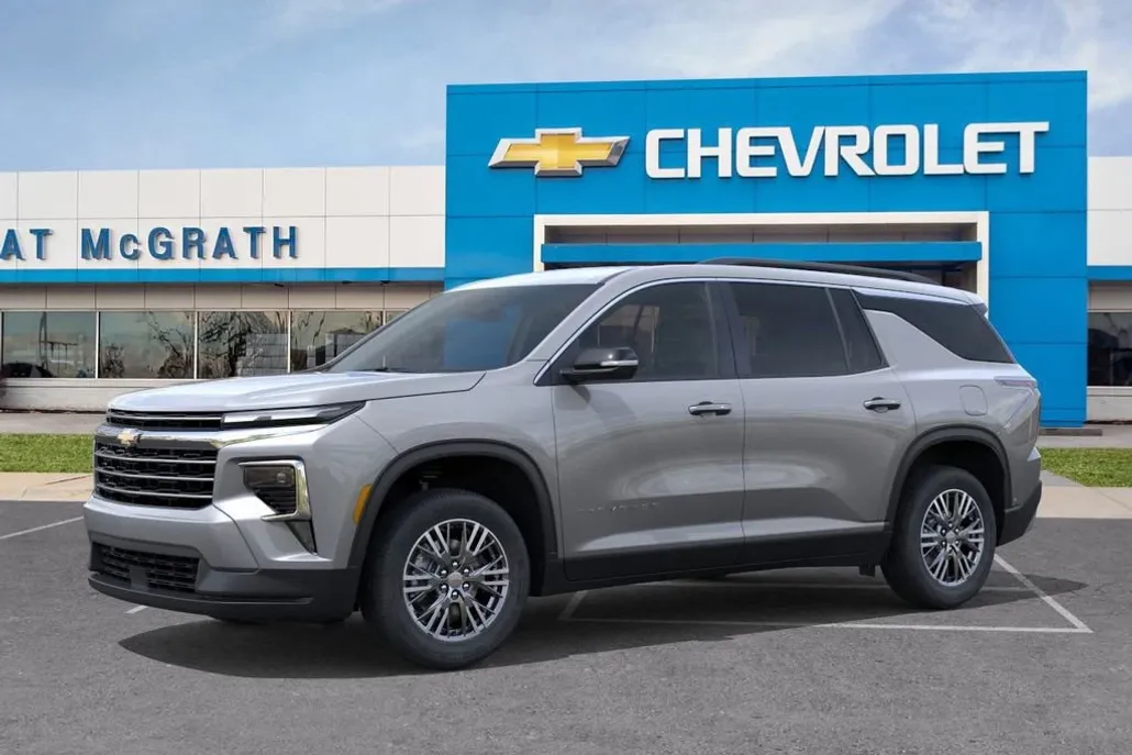 2026 Chevrolet Traverse photo 1