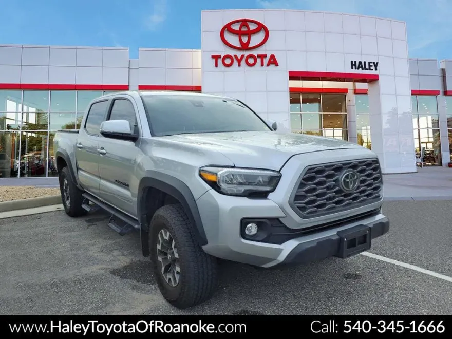 2023 Toyota Tacoma TRD Off-Road V6 4x4 photo 1