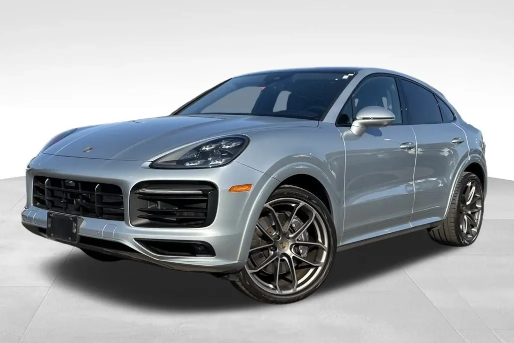 2022 Porsche Cayenne Coupe Base photo 1