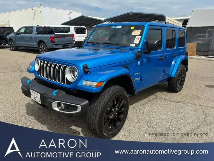 2024 Jeep Wrangler Sahara 4xe photo 1